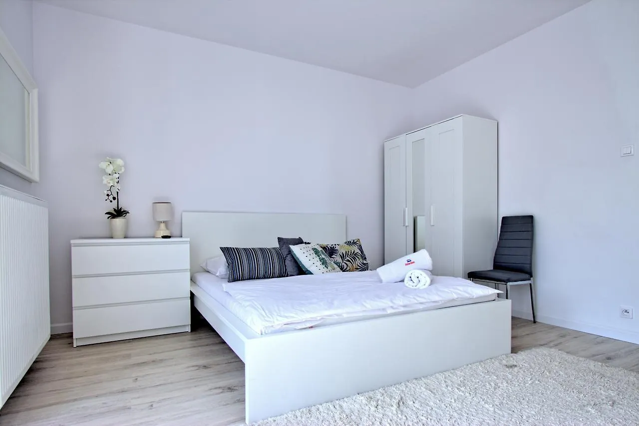 City Apartments Jaktorowska Varšava Polsko
