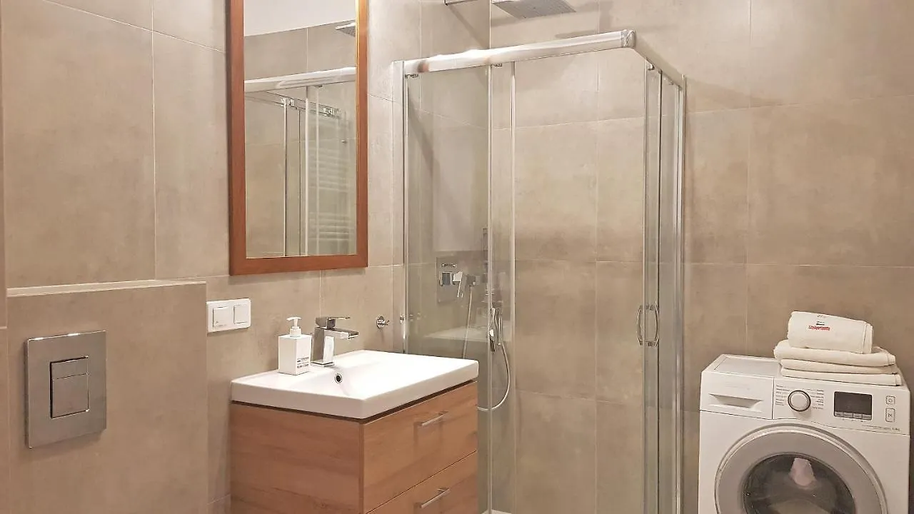 City Apartments Jaktorowska Varšava